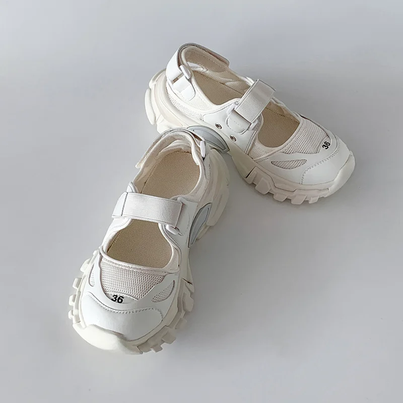 女性スポーツサンダルウェッジ中空アウト女性サンダル屋外クール - Outdoor Sport Outfit のレビューと価格